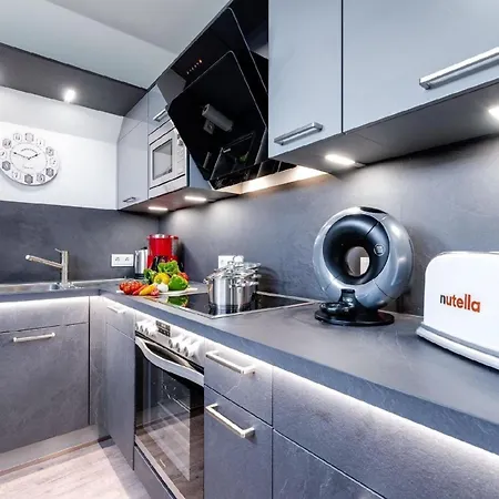 Kapitaen Cook, E-ladesaeule, Wasserbett Apartment *